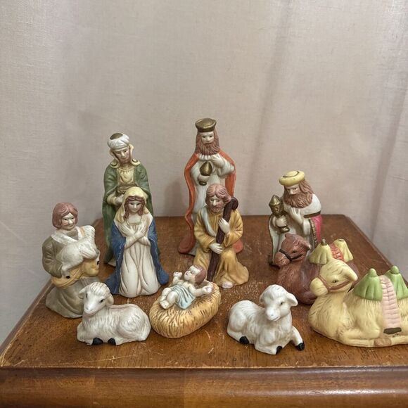 Vintage Seasonal Specialties Classic Ceramic Nativity 11pc Nativity Set With Box - Picture 1 of 9